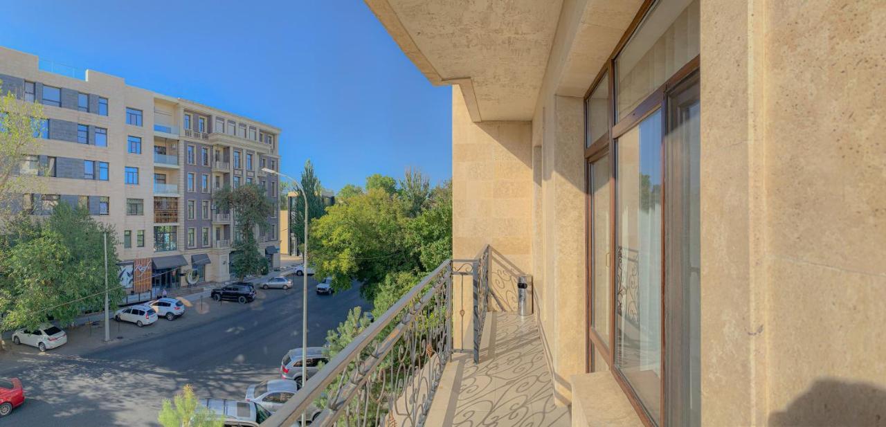 Hotel Fn Shymkent Ngoại thất bức ảnh